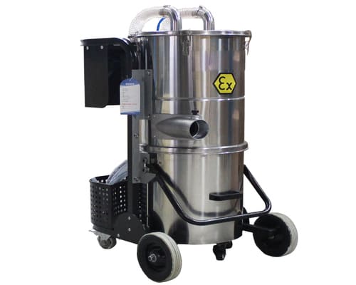 Industrial Vacuum Cleaner