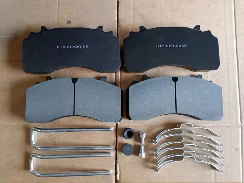Heavy-Duty Truck Brake Pads
