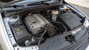 What Does a Clutch Slave Cylinder Diagram Show?