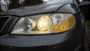Can You Replace a Headlight Lens Cover Without Replacing the Entire Headlight?